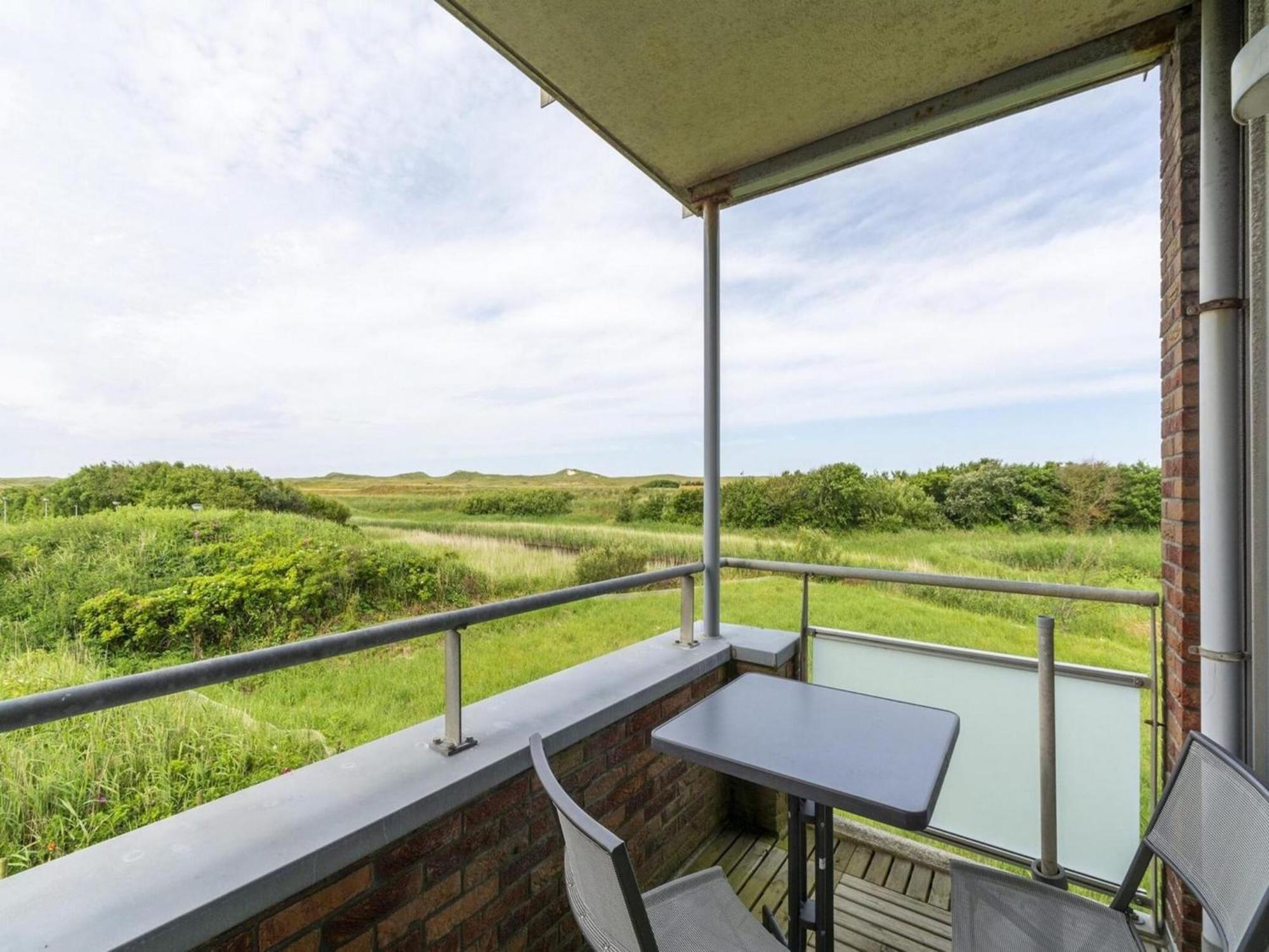 Alluring Coastal Apartment Callantsoog Bagian luar foto