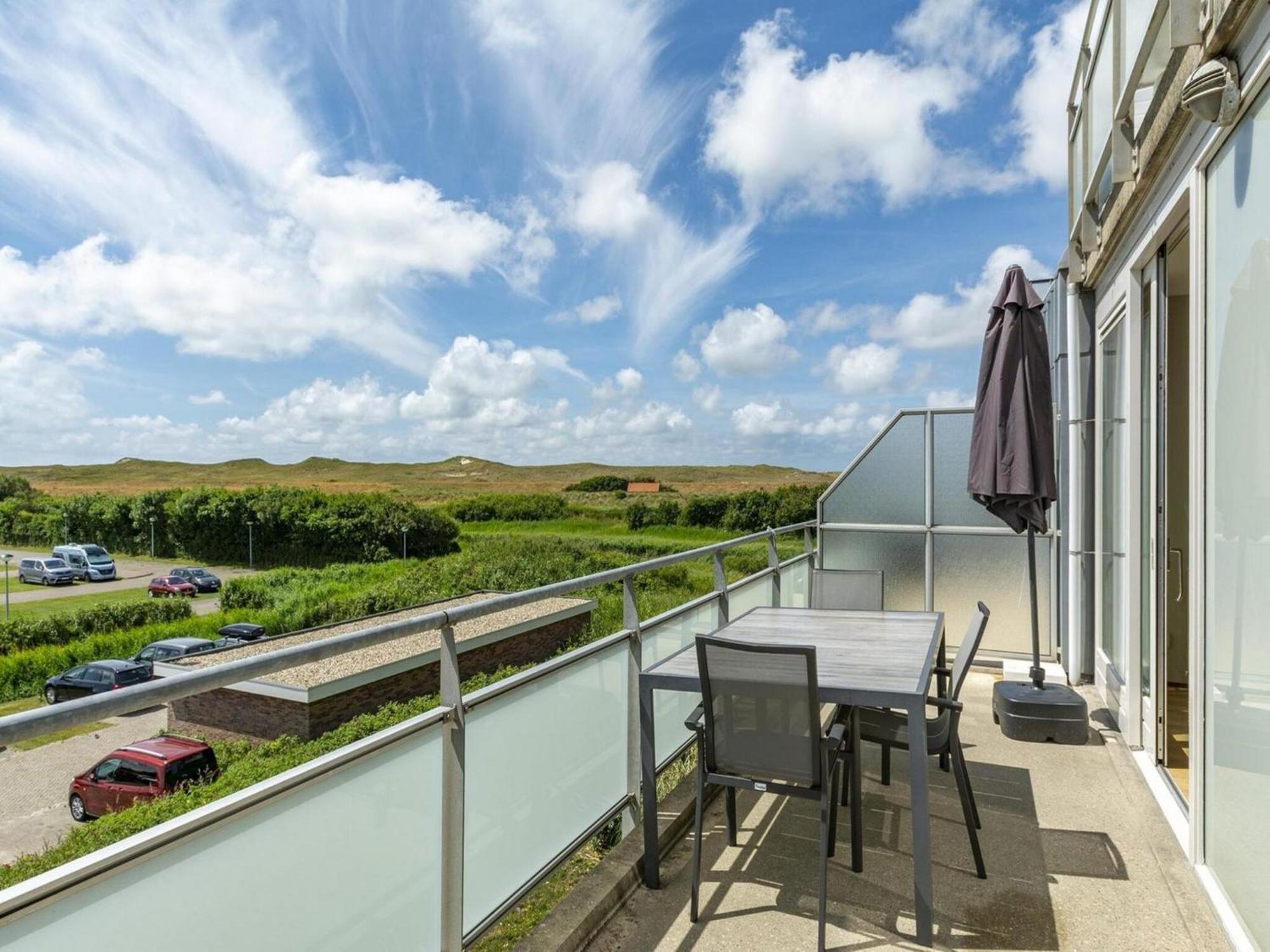 Alluring Coastal Apartment Callantsoog Bagian luar foto