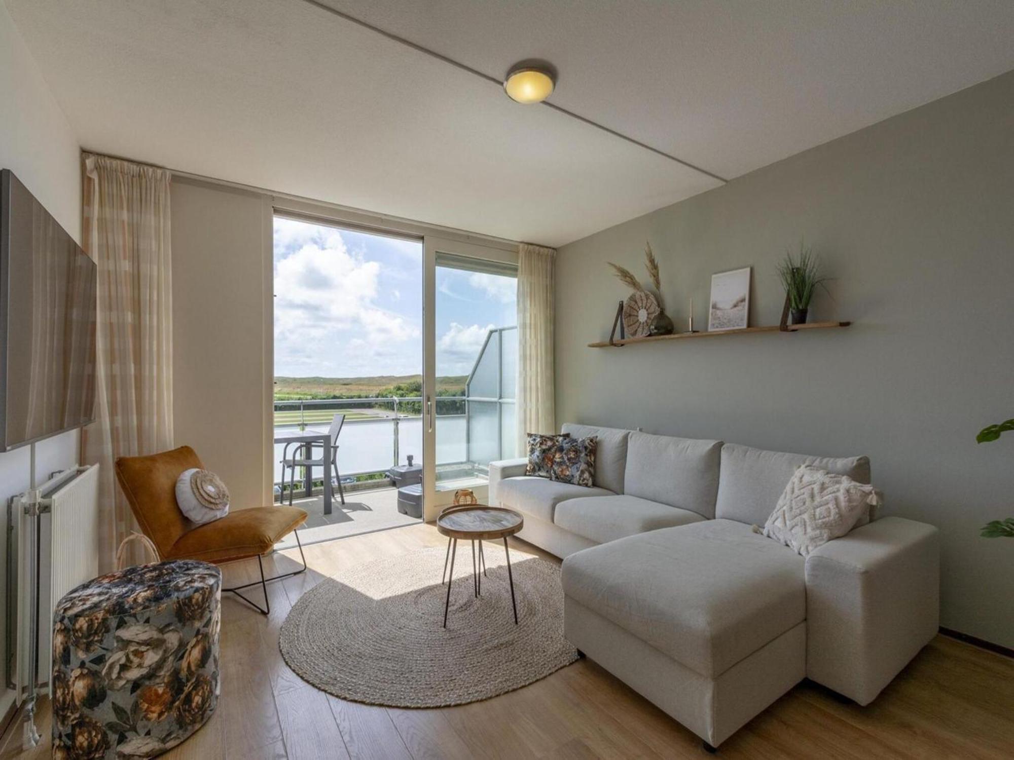 Alluring Coastal Apartment Callantsoog Bagian luar foto